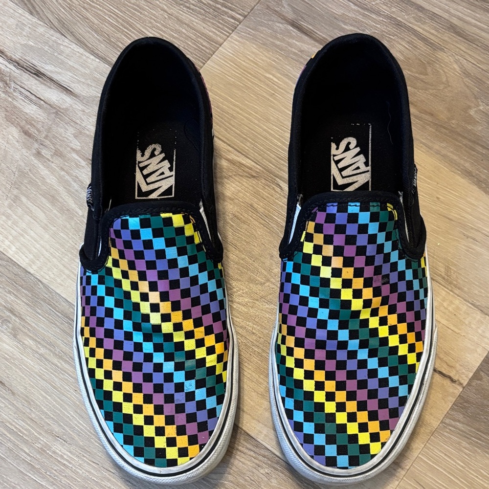 Vans Classic Slip-On Multicolor Checkerboard Shoes. Women’s 8
